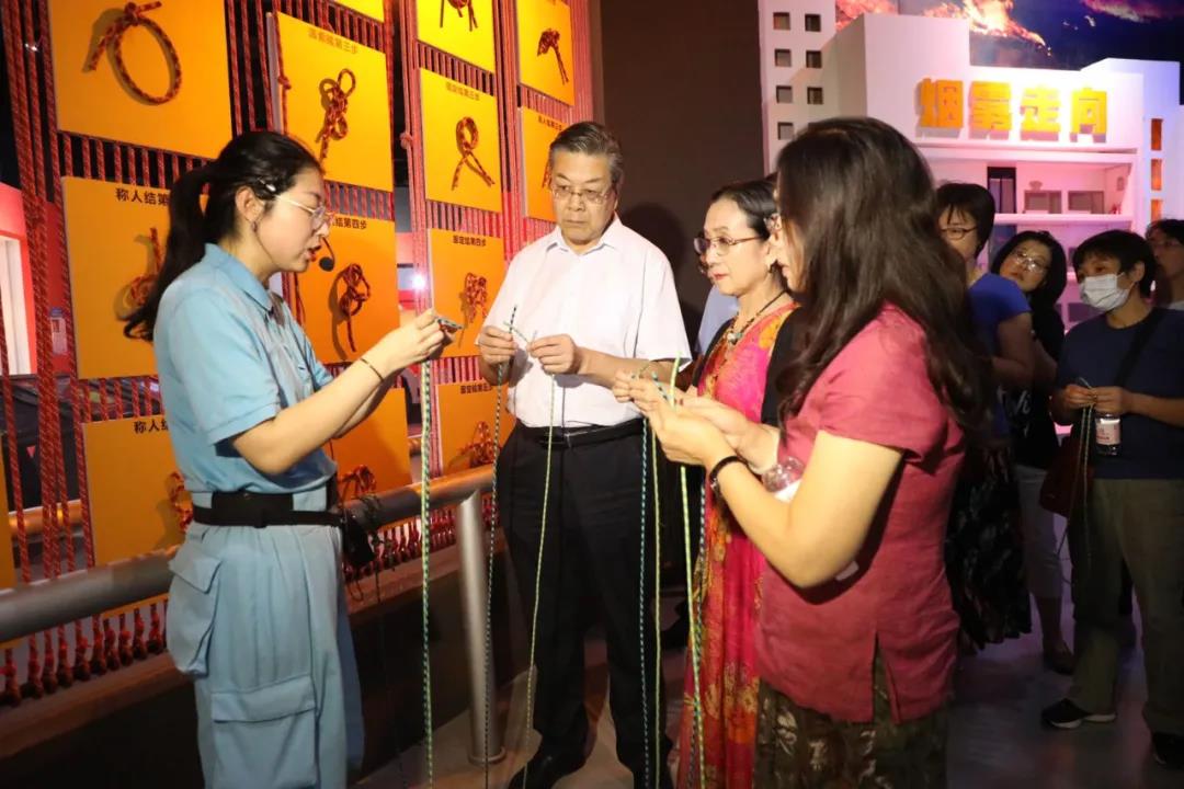 �Y(ji��)�KӖ���Ծ�